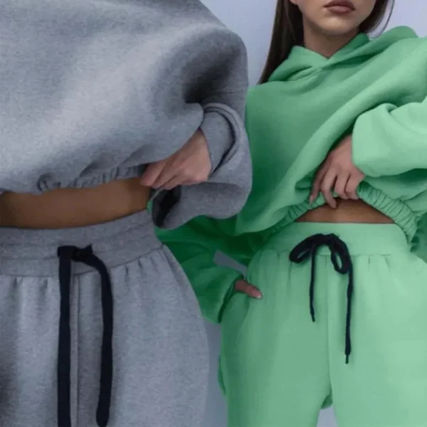Women Sweatsuits Jogger Jumpers Gym Workout Thick 2 Piece Women Set Crop Top Oversize Sweatpants and Hoodie Set - Image 5
